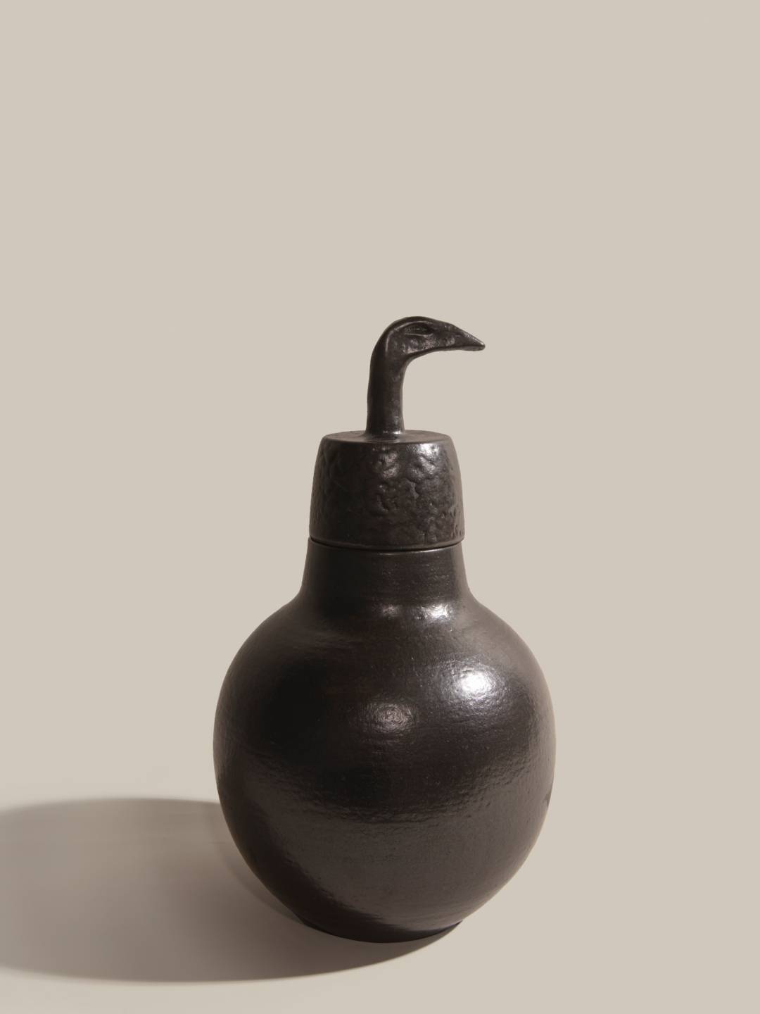 Sandy Ceramic Vase S.18 Bird Lid