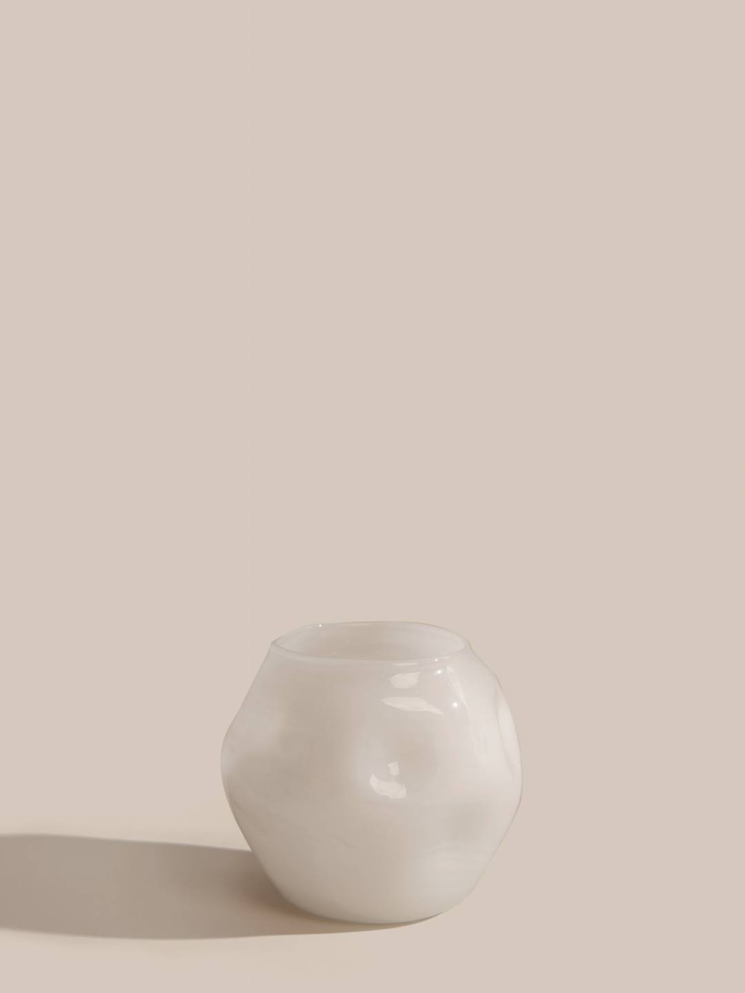 Ağı Şüşə Fincan PLAITE