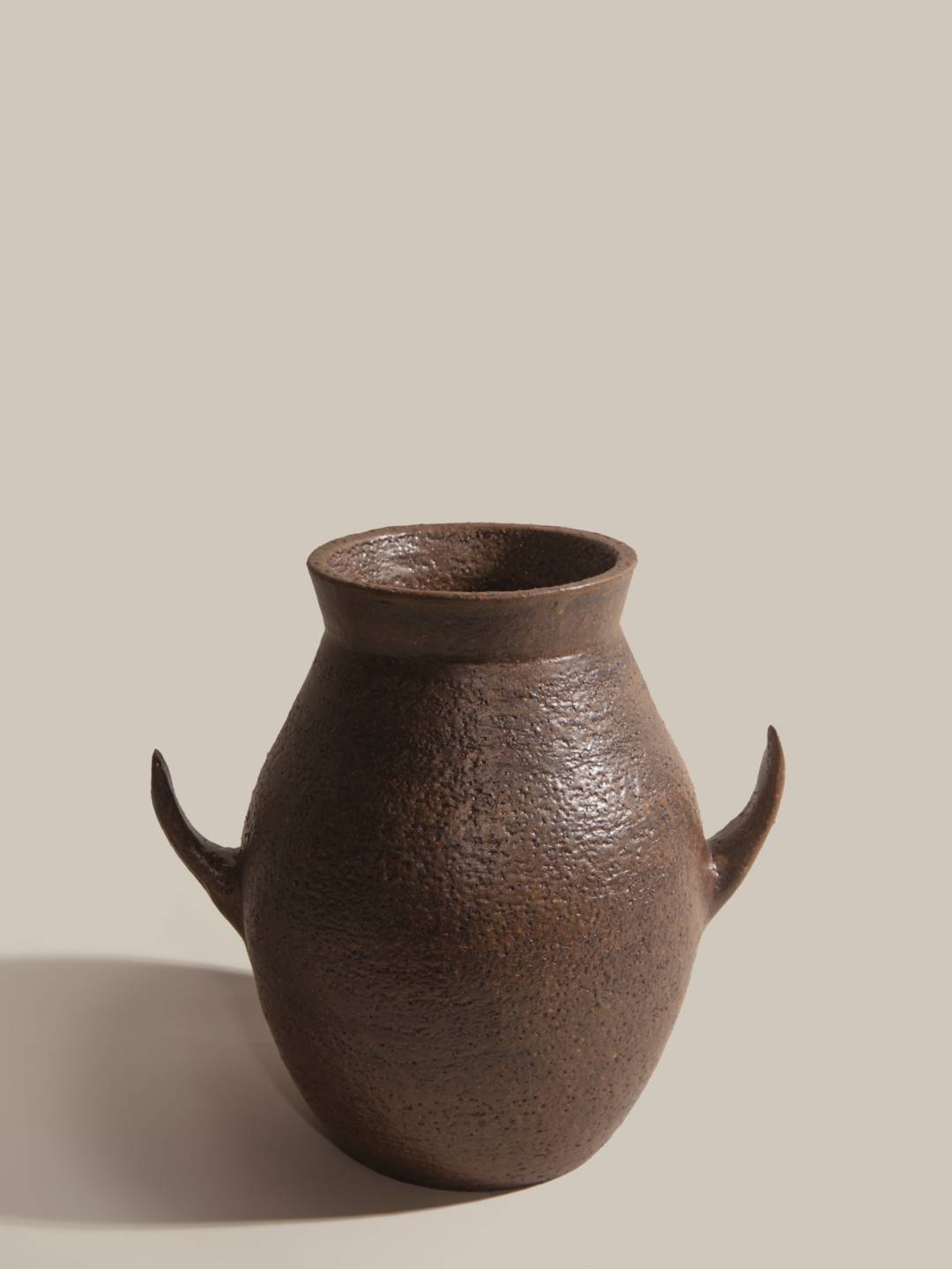 Sandy Ceramic Vase S.8 Horn Handle