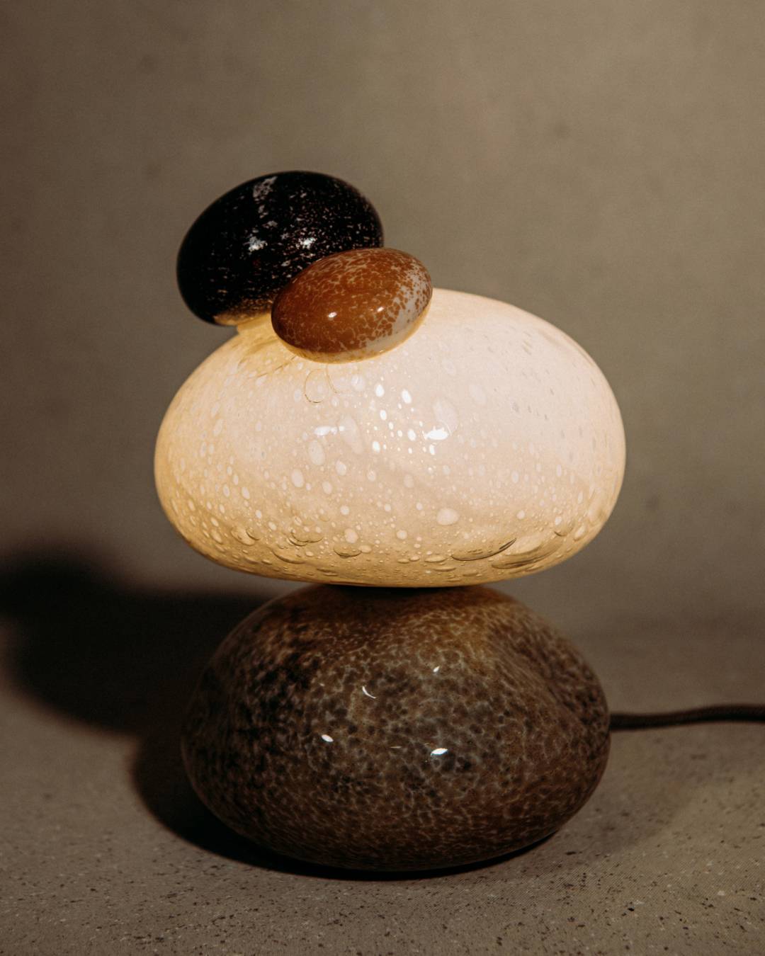 The sculptural lamp from the Untitled Series